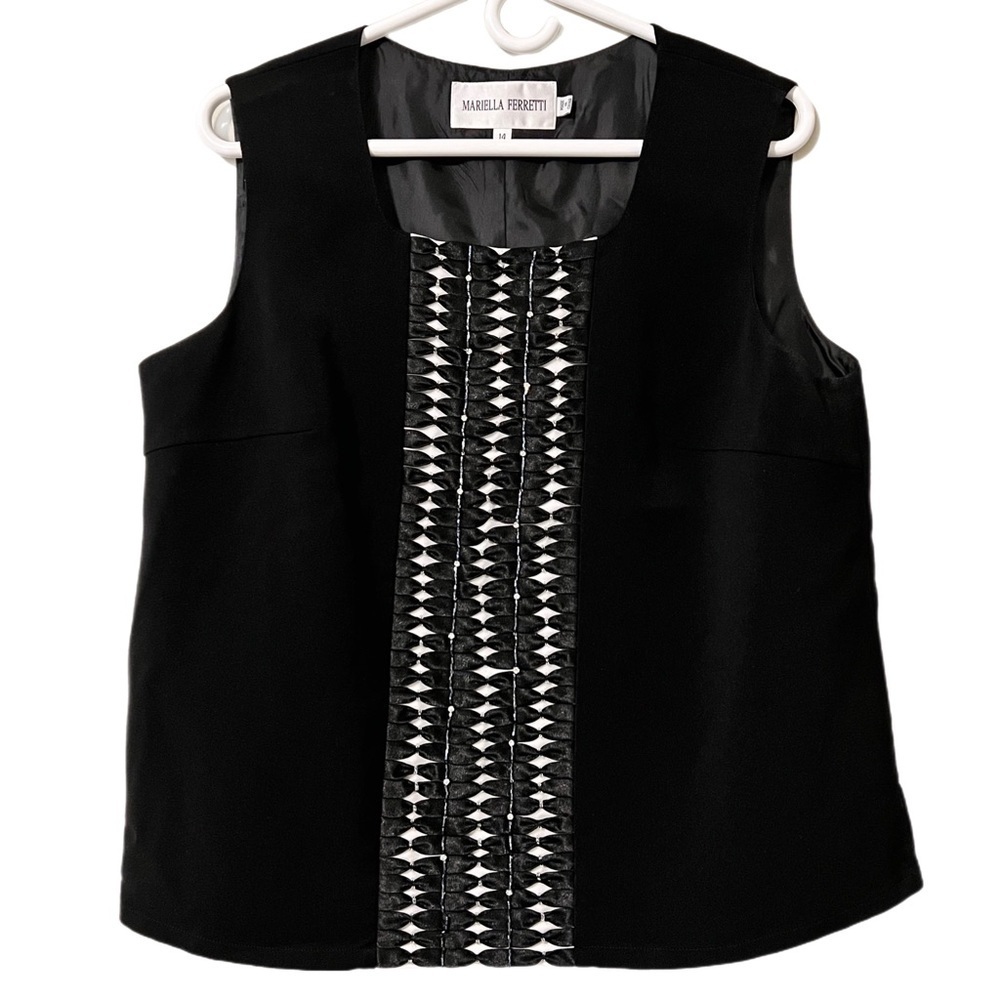 MARIELLA FERRETTI vintage size 14 sleeveless black wide strap tank bow and bead